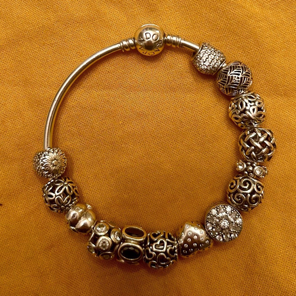 Pandora sterling silver Bangle Bracelet with 14 Stirling Charms